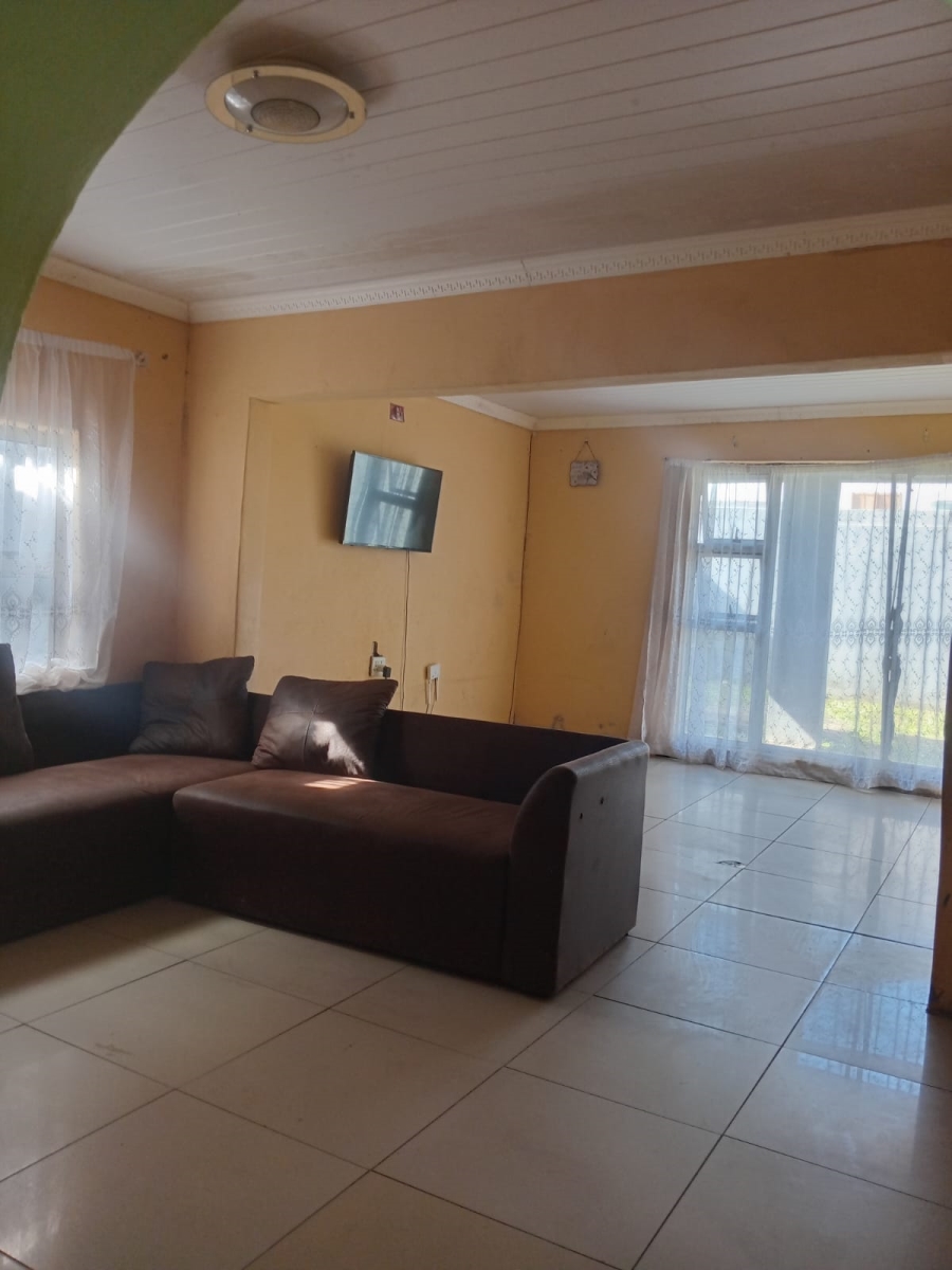 3 Bedroom Property for Sale in Mdantsane Nu 16 Eastern Cape